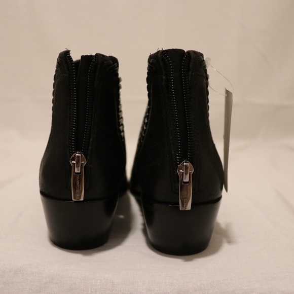 Vince Camuto Sz 6.5 - Picture 2 of 4